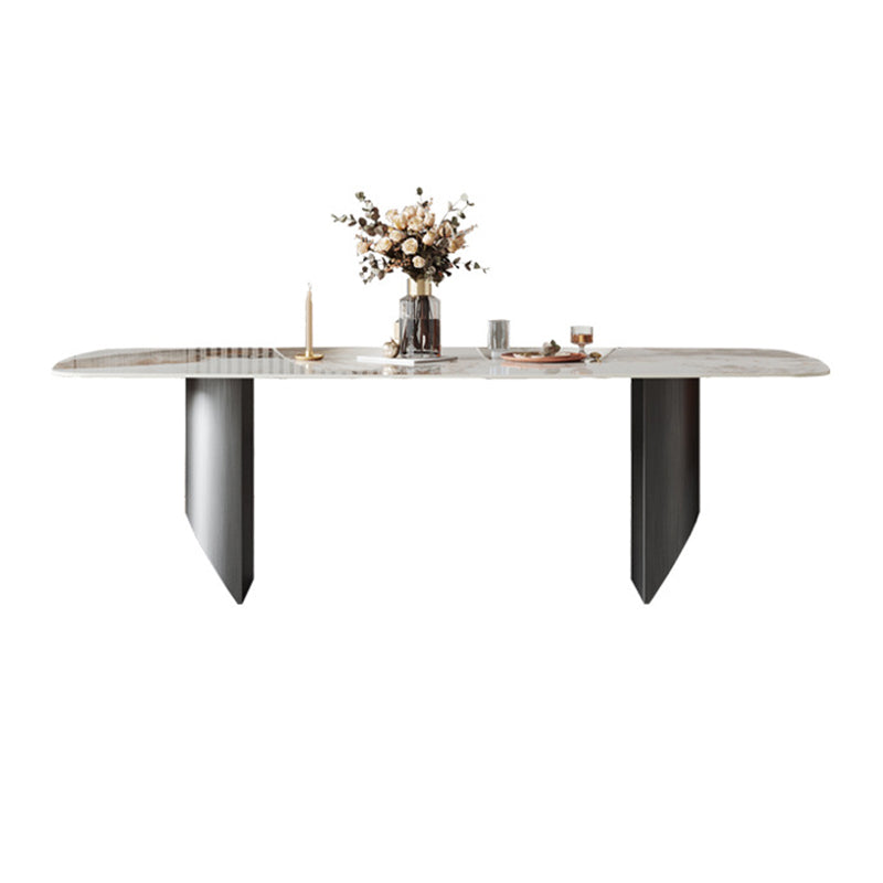 Table à manger rectangulaire de style industriel, table en pierre frittée avec pieds en métal