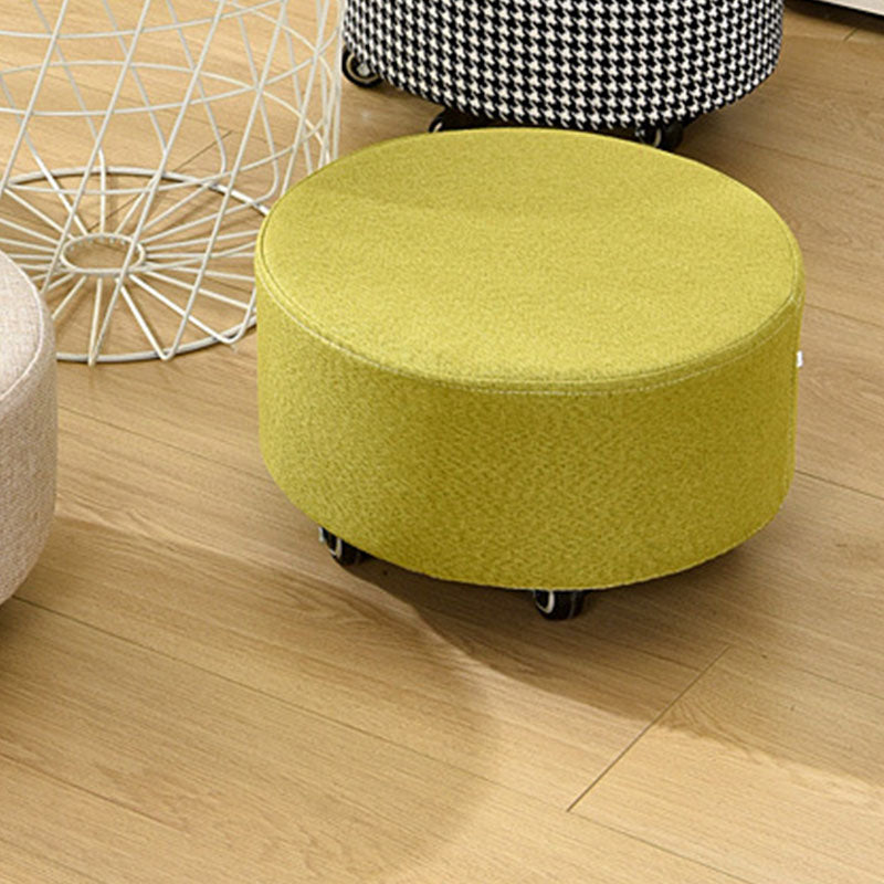 Cotton Blend Ottoman Houndstooth Pattern Fade Resistant Round Ottoman with Wheels Green 1 Piece Clearhalo 'furn' 'furn_ottomans_poufs' 'Furniture' 'Living Room Furniture' 'Ottomans & Poufs' 'ottomans_poufs' 6755958