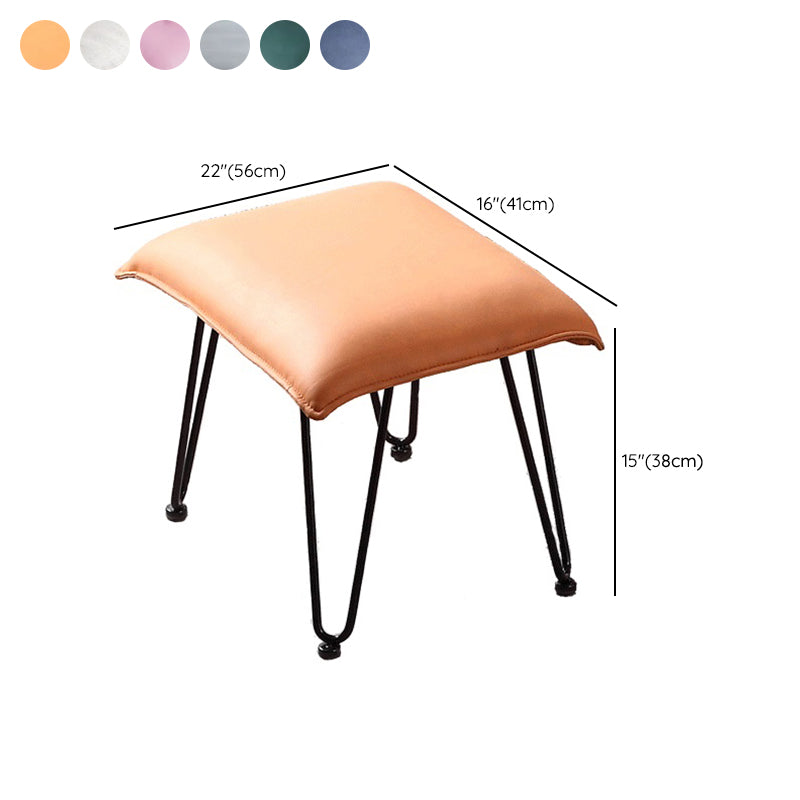 Salon de style moderne chaise à bascule de la maison