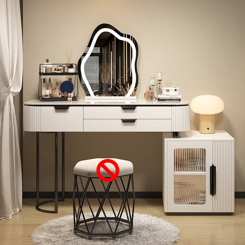 Contatore di trucco bianco in pietra contemporanea 31,5 "HASUP VANITÀ CAMERA BADE