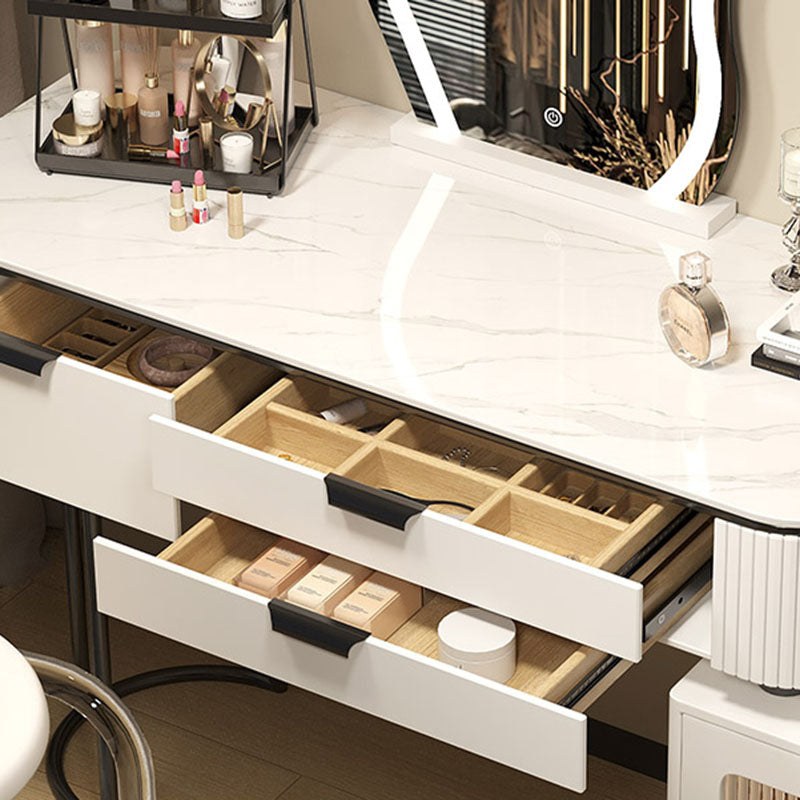 Contatore di trucco bianco in pietra contemporanea 31,5 "HASUP VANITÀ CAMERA BADE