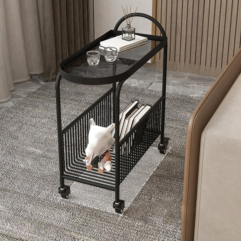 Table d'appoint en métal et en verre