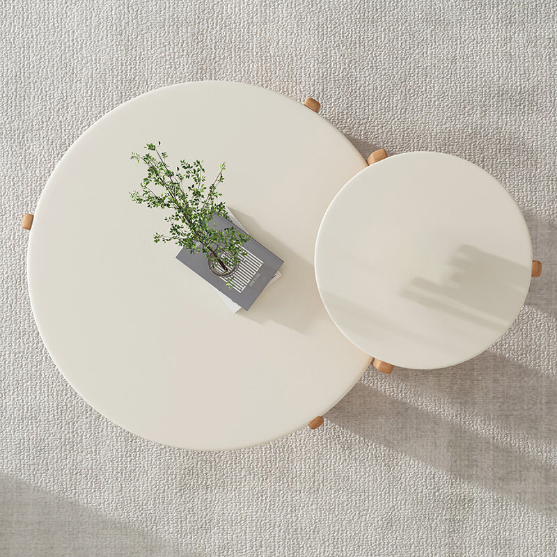 Salontafel met 3 poten, eigentijdse massief houten ronde cocktailtafel