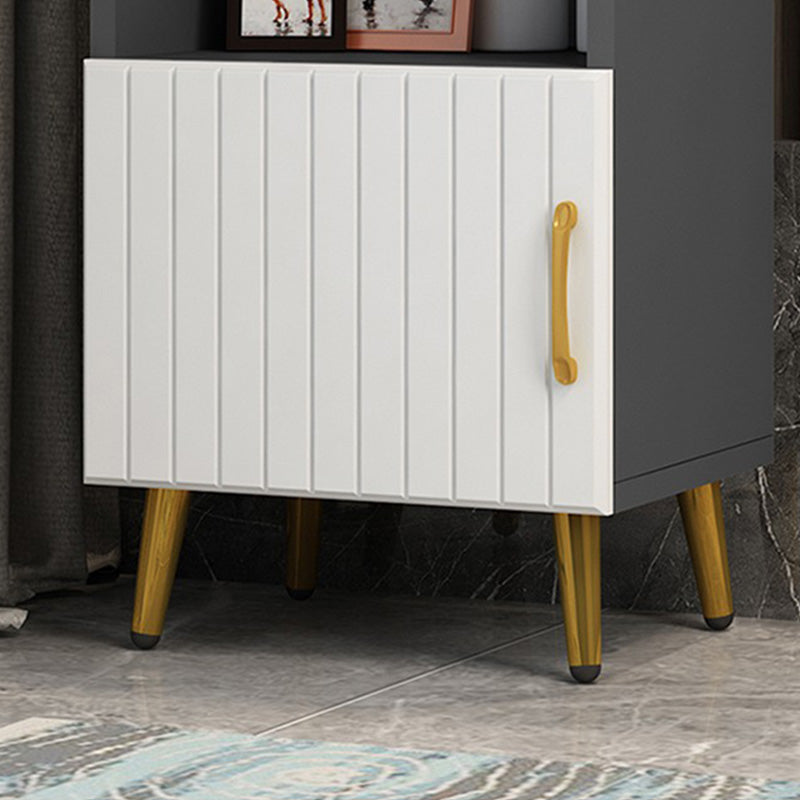 15.7" W Modern Glass Paned Cabinet Shelves Included Side Cabinet with 2 Doors Clearhalo 'Cabinets & Chests' 'cabinets_chests' 'furn' 'furn_cabinets_chests' 'Furniture' 'Living Room Furniture' 6762117