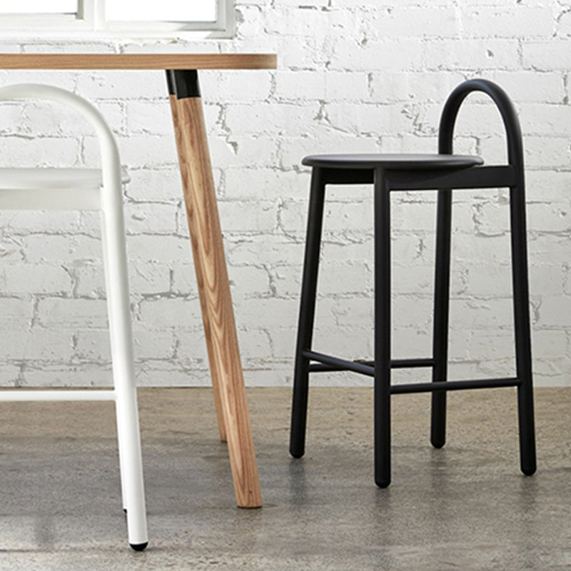 Matte afwerking Wood Bar & Teller stoelen Moderne binnenkrukken met metalen frame