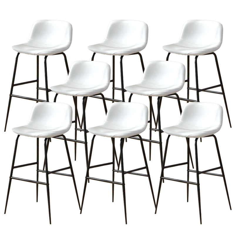 Kunstleder -Esshocker Industrial Barhocker mit schwarzer Metallbasis