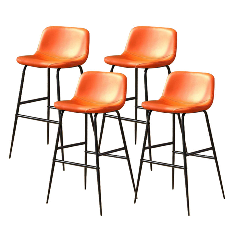 Kunstleder -Esshocker Industrial Barhocker mit schwarzer Metallbasis