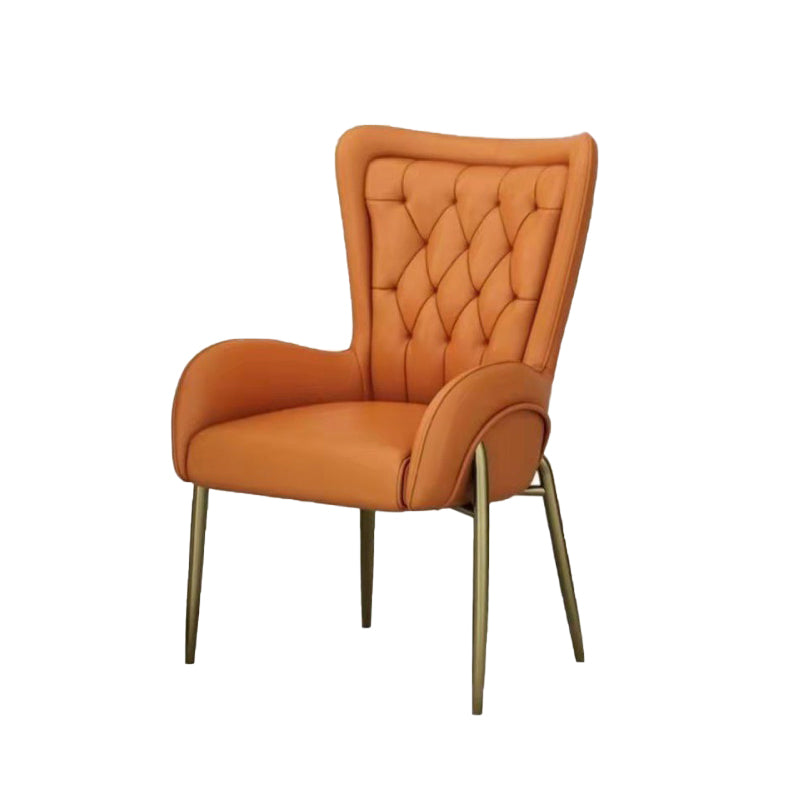金色の足のある布張りのダイニングアームチェアハイバックダイニングチェア