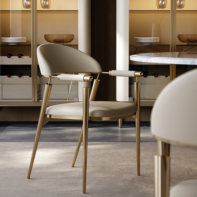 Silla de brazo estilo glam silla de comedor de metal abierta para la cocina