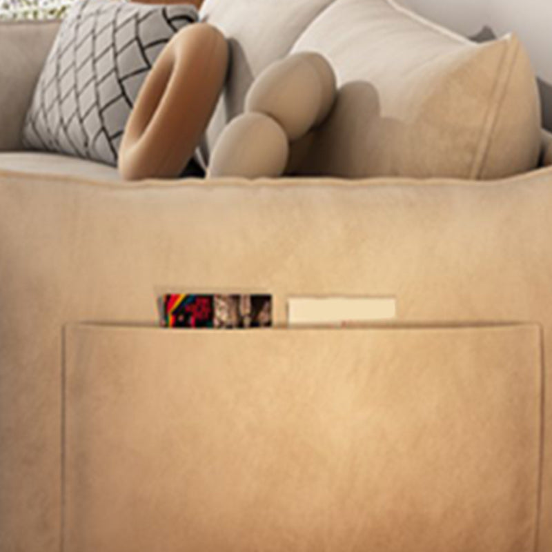 Sleepina di divano in vetrina in veglia per braccio quadrato scandinavo