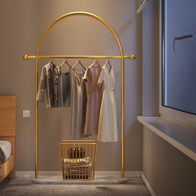 Glam Metallic Copper Kleiderbügel freistehender Marmorbasis Metallic -Katastar für Wohnzimmer