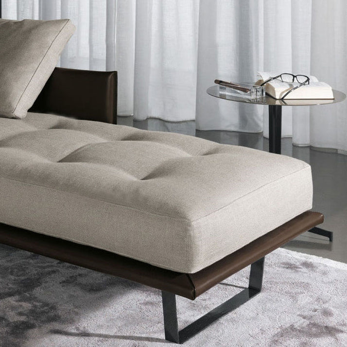 Living Room Chaise Square Arms Modern Chaise Lounge with Upholster Clearhalo 'Chairs & Seating' 'Chaise Lounge' 'chaise_lounge' 'furn' 'furn_chaise_lounge' 'Furniture' 'Living Room Furniture' 6776985