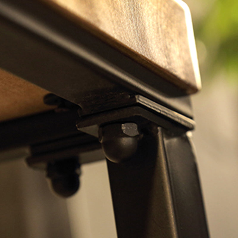 Eettafel op schraagbasis, industriële massief houten bartafel voor bistro