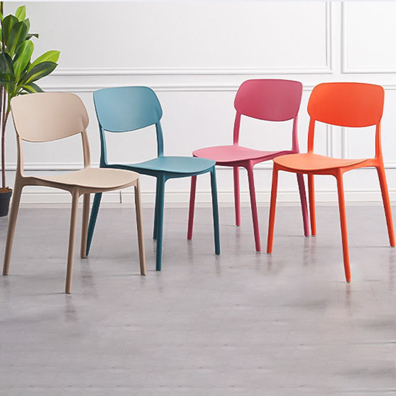 Silla de plástico sin brazo silla de comedor abierta para uso doméstico