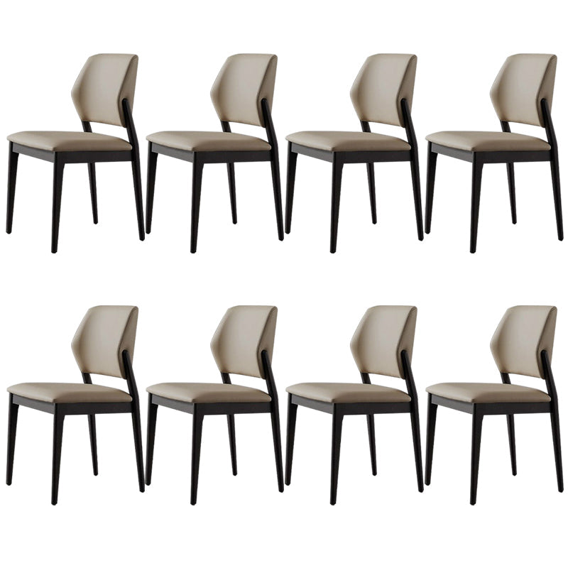 Eetkamer keukenstoel eigentijdse massief houten eetkamerstoel