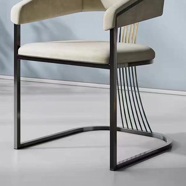 Sedia laterale della cucina glam Base in oro aprire la sedia del braccio da pranzo