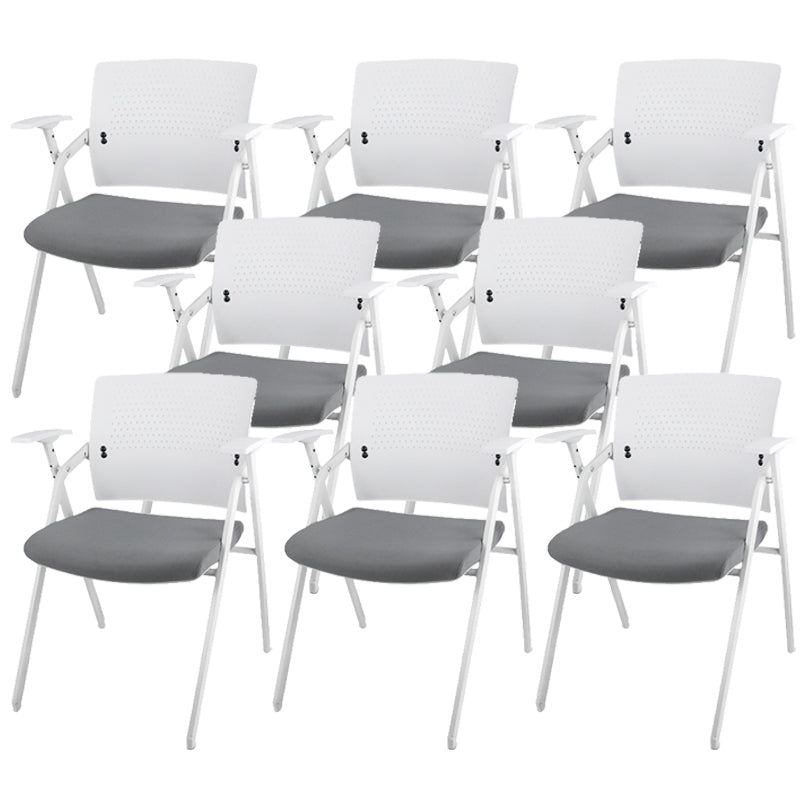 Eigentijdse conferentiestoel metalen framebureau stoel met arm