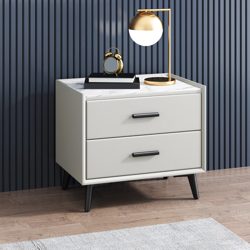 Mesa nocturna contemporánea de acabado antiguo con cajones