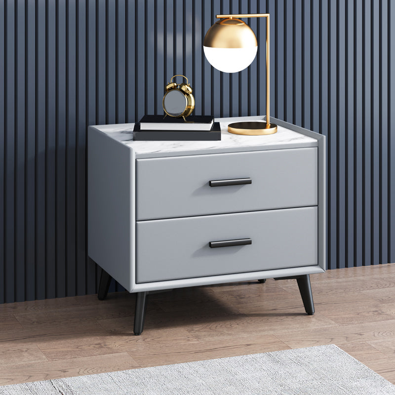 Mesa nocturna contemporánea de acabado antiguo con cajones