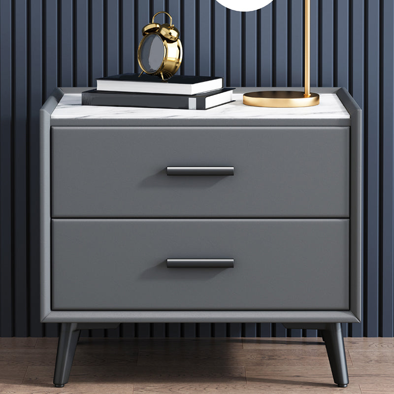 Mesa nocturna contemporánea de acabado antiguo con cajones