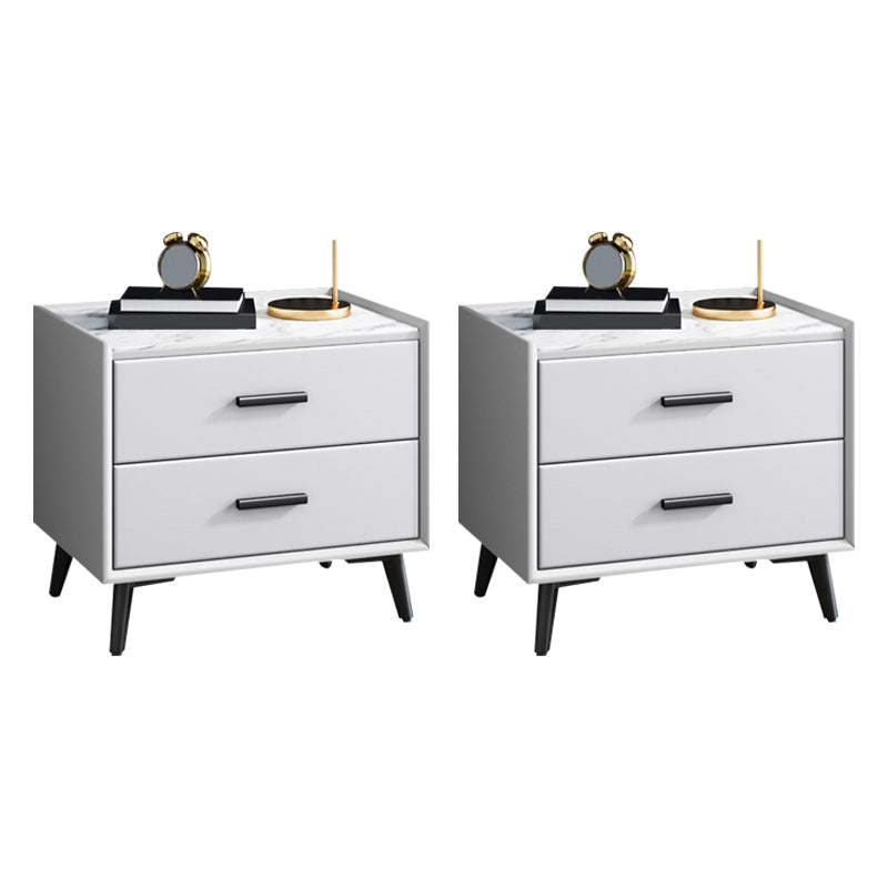 Mesa nocturna contemporánea de acabado antiguo con cajones