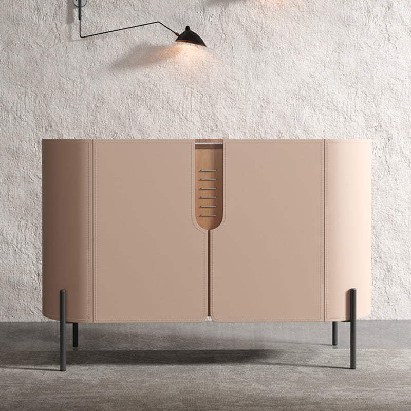 Server in stile contemporaneo di credenza in pietra con armadi e cassetti