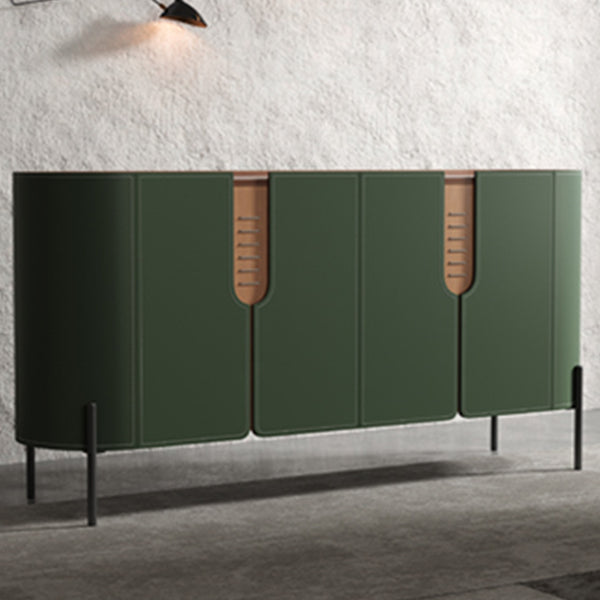 Server in stile contemporaneo di credenza in pietra con armadi e cassetti