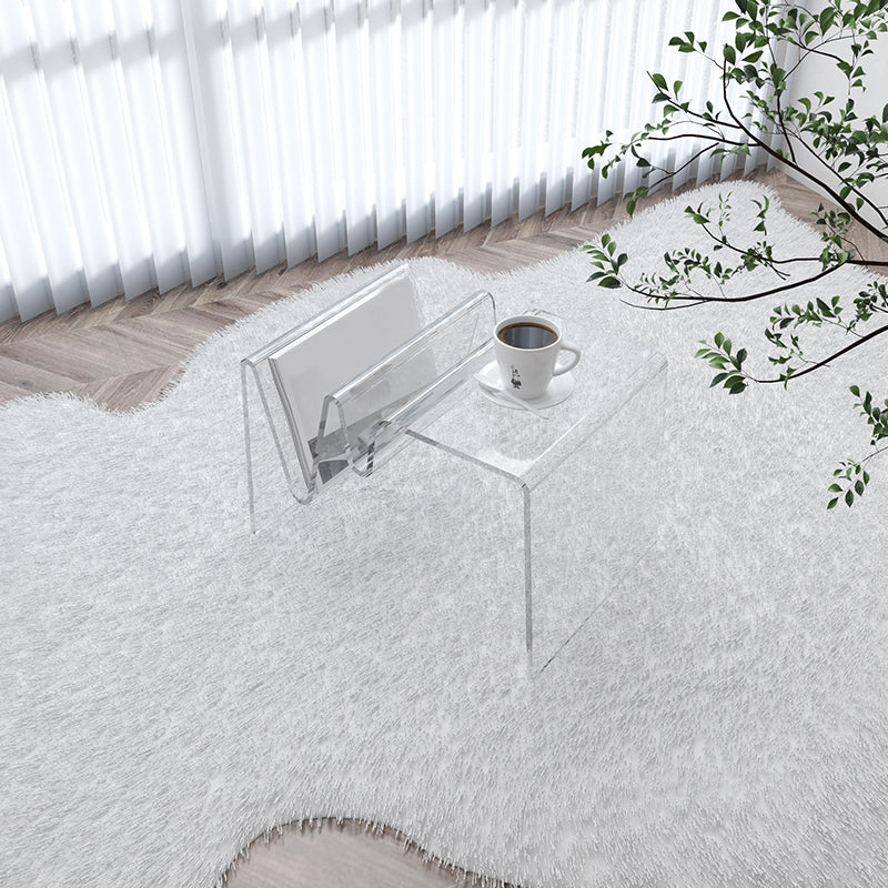 Glam Side Table Acrylic Pedestal Accent Side Table for Bedroom Clearhalo 'Coffee & Accent Tables' 'End & Side Tables' 'end_side_tables' 'furn' 'furn_end_side_tables' 'Furniture' 'Living Room Furniture' 6815712