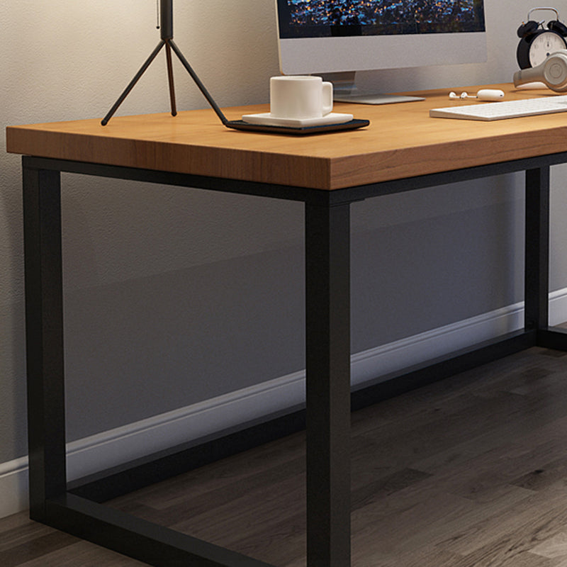 Bureau d'ordinateur en bois de forme rectangulaire Brown Writing Desk pour la maison