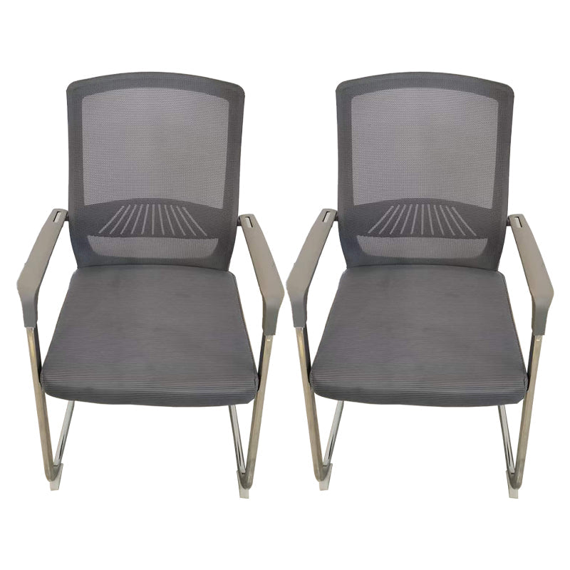 Silla de escritorio de malla ergonómica silla de oficina de metal contemporánea con brazo