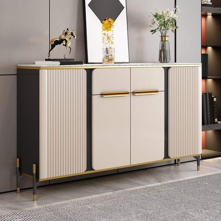 Sideboard a buffet di pietra di credenza glam con cassetti e armadi