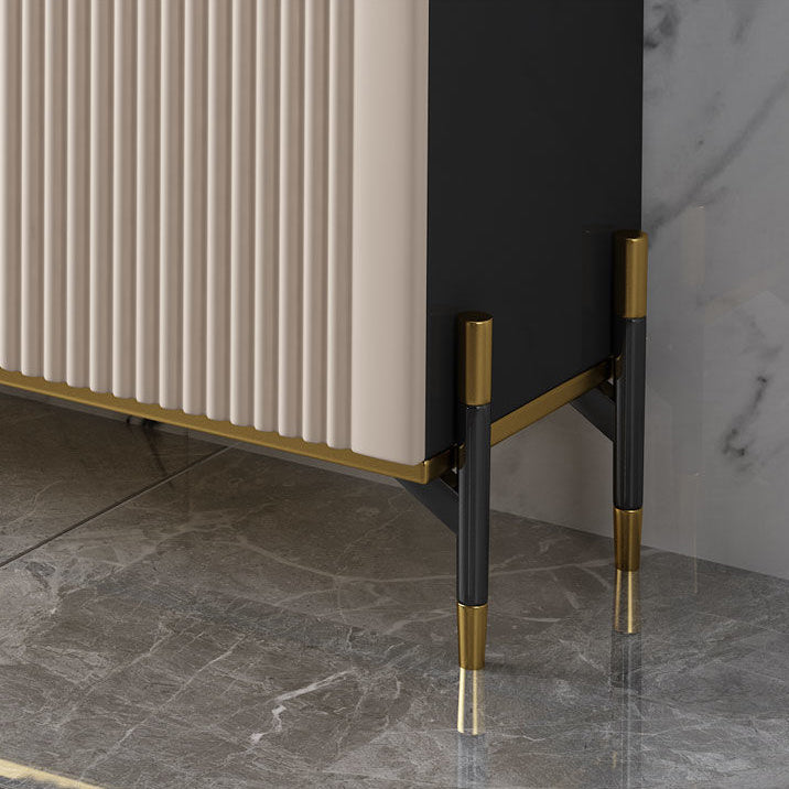 Sideboard a buffet di pietra di credenza glam con cassetti e armadi
