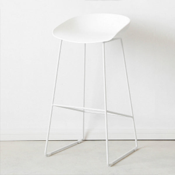 Industrial Bar Table Set 1/5 Pcs Stone Top Bar Table and Plastic Stools White 30"H Stool (Single) Clearhalo 'Bar Furniture' 'furn' 'furn_home_bar_bar_sets' 'Furniture' 'Home Bars & Bar Sets' 'home_bar_bar_sets' 'Kitchen & Dining Furniture' 6826255