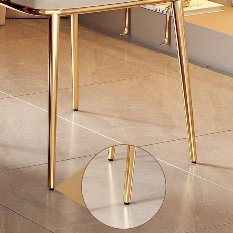 Chaise de salle à manger de cuisine glamour des jambes en métal ouvri