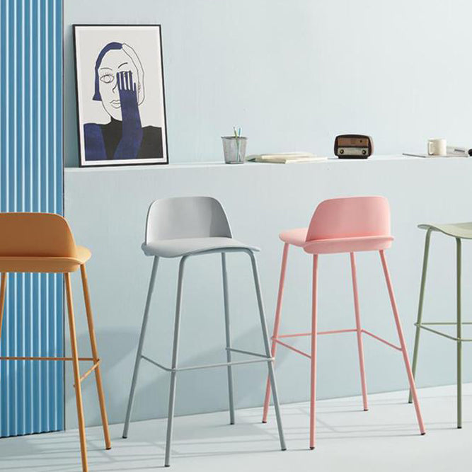 Low Back Dining Stools Armless Plastic Bar Stools with Footrest Clearhalo 'Bar Furniture' 'Bar Stools' 'bar_stools' 'furn' 'furn_bar_stools' 'Furniture' 'Kitchen & Dining Furniture' 6827230