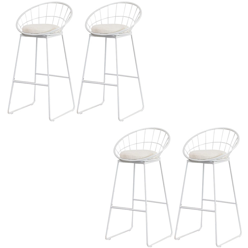 Metalen armloze barkruk lage rug dineren kruk met metalen basis