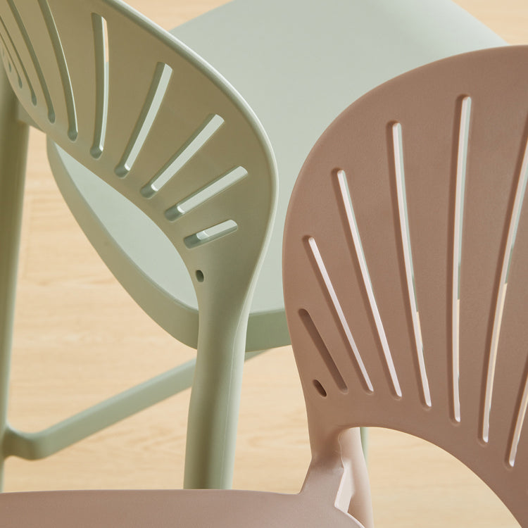 Tabourets à restauration en plastique bas du dos bas tabourets de bar sans repose-pied avec repose-pied