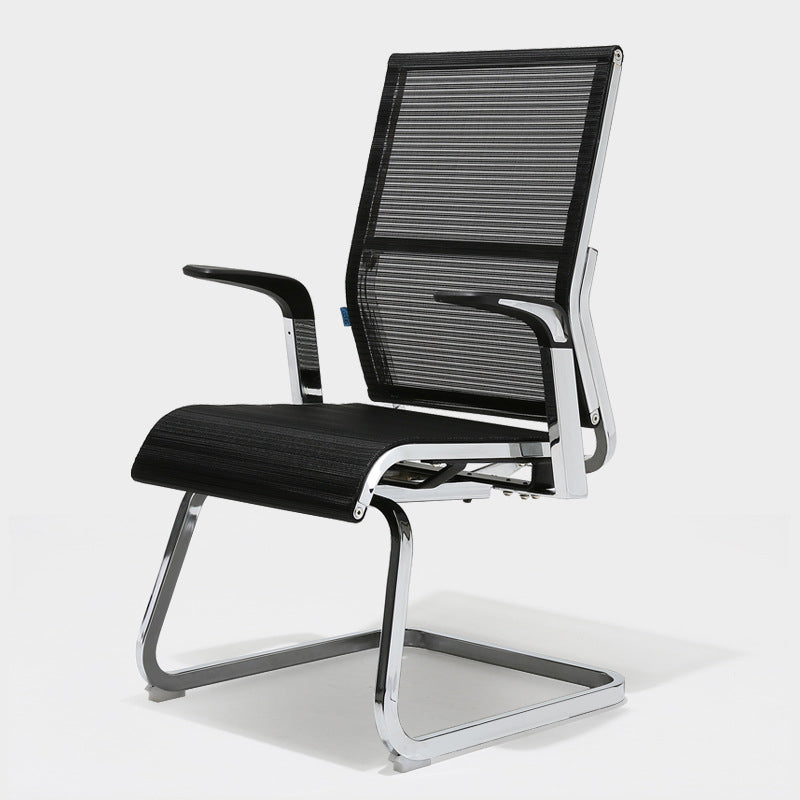 Moderne zwarte zwenkstoel Verstelbare stoelhoogte Vaste wapenstoel