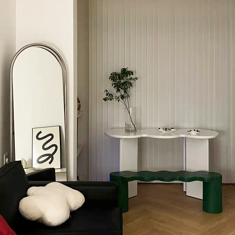 オフィス用の不規則な形の木製オフィスデスクホワイト/ブラック/イエローライティングデスク