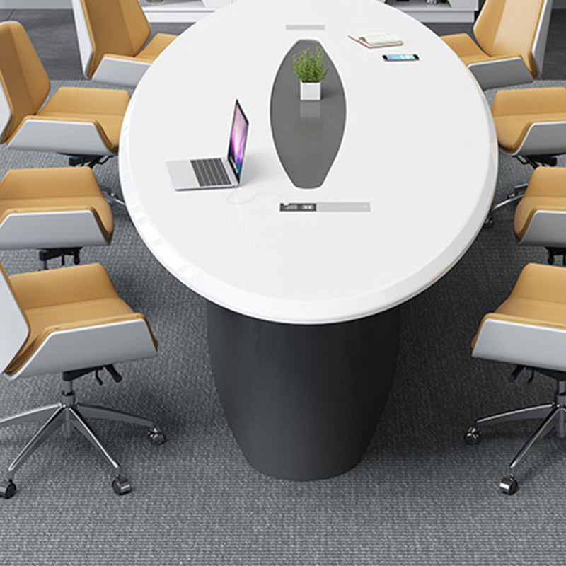 オフィスのための現代の人工木製オフィスデスクオーバルライティングデスク