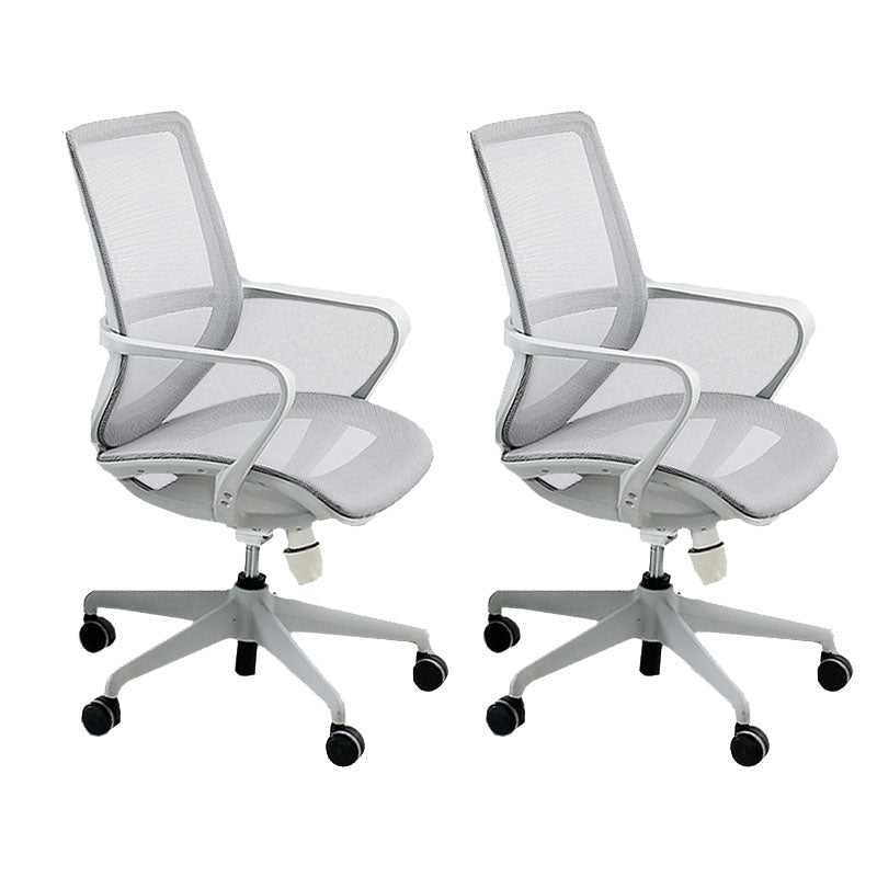 Silla de escritorio de brazos fijos modernos altura de asiento ajustable silla giratoria con ruedas