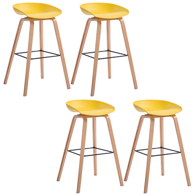Sgabelli da bar in plastica bassa sgabello da pranzo con base in legno massiccio