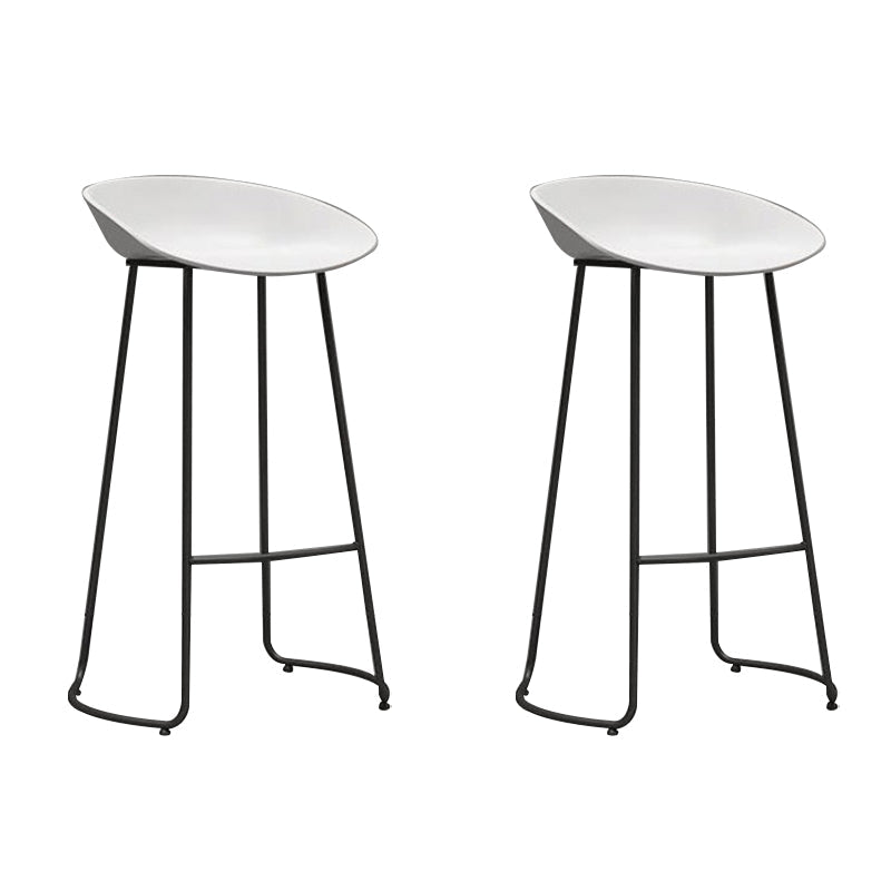 Industrial Plastic Bar Stool Armless Dining Stool with Metal Base White 2 Piece Set Clearhalo 'Bar Furniture' 'Bar Stools' 'bar_stools' 'furn' 'furn_bar_stools' 'Furniture' 'Kitchen & Dining Furniture' 6846550