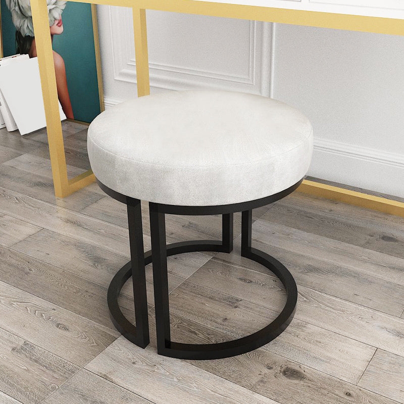 Solid Color Flannel Standard Stool Modern Style Simple Round Footstool Clearhalo 'furn' 'furn_ottomans_poufs' 'Furniture' 'Living Room Furniture' 'Ottomans & Poufs' 'ottomans_poufs' 6848611