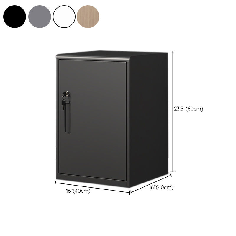 Gabinetto di file verticale in metallo classico con cassetti di bloccaggio