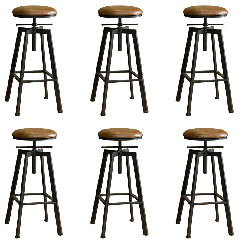 Sgabello da bar con bancone atagliabile senza braccio industriale con zampe metalliche