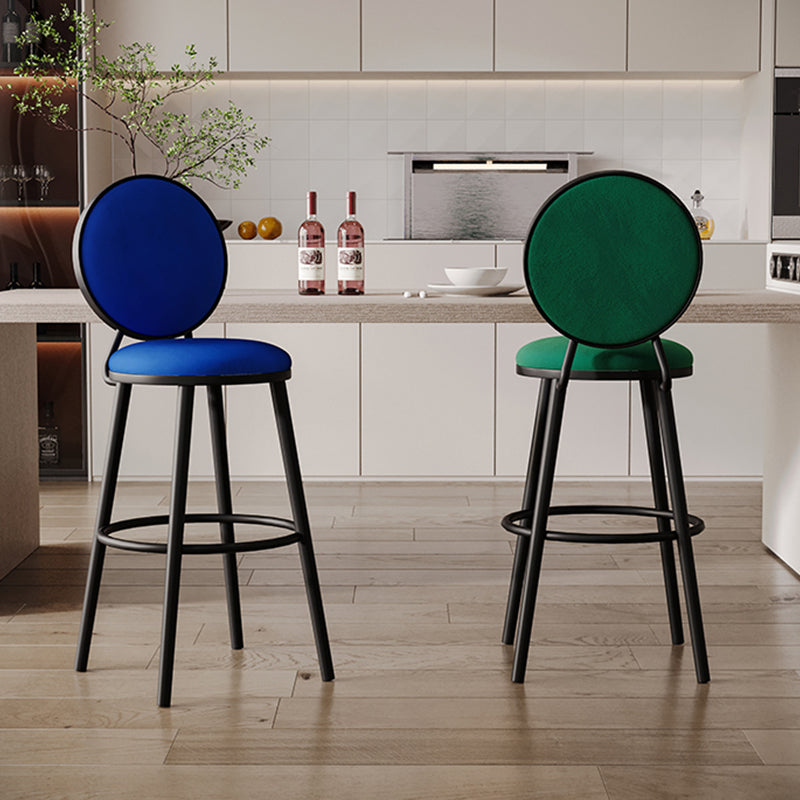 Taburete de respaldo industrial taburete de barra de hierro con cojín y pedal para la cocina