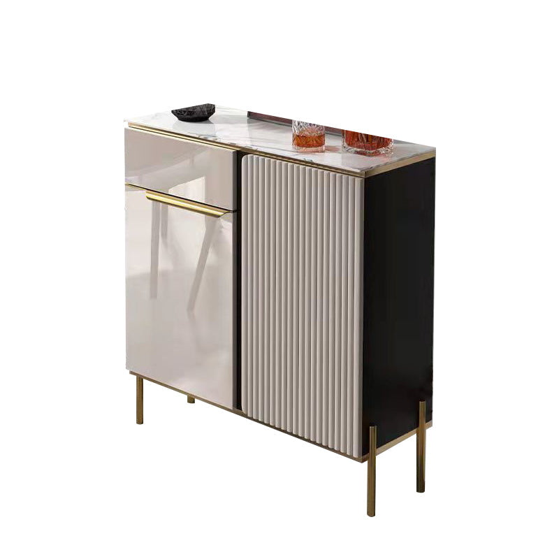 Porte di vetro in pietra di credenza in stile glam Credenza a buffet con armadi e cassetti