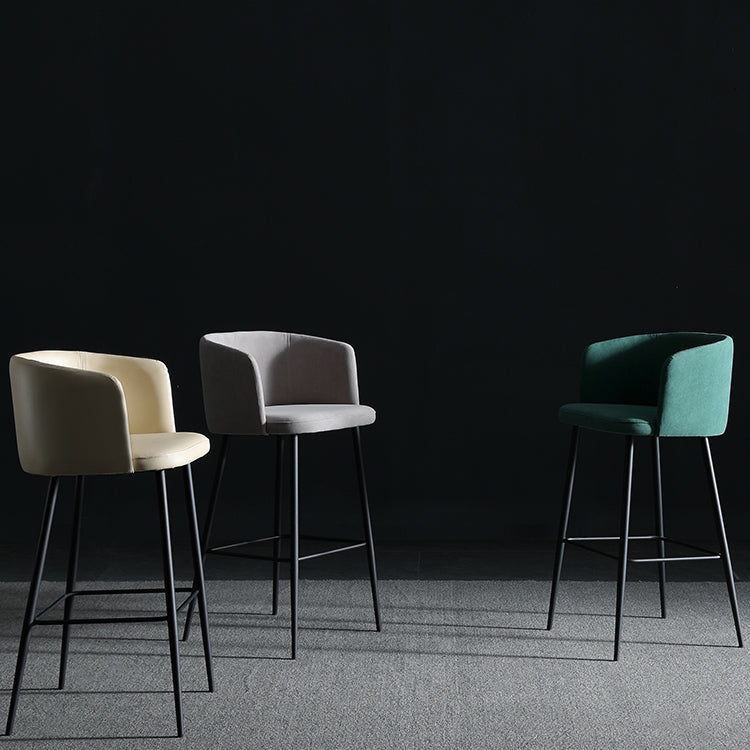 Sgabelli da bar in pelle da bar moderni per sala da pranzo con gambe metalliche