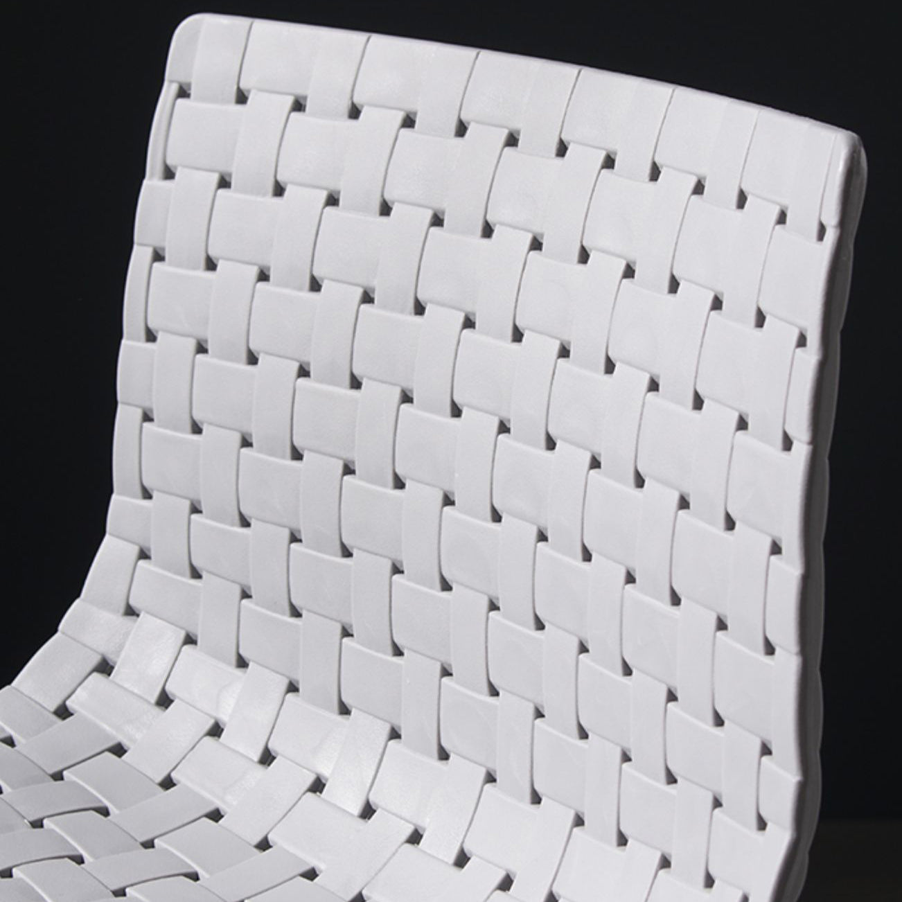 Tabouret de bar sans bras de tabouret de comptoir en plastique industriel pour le salon